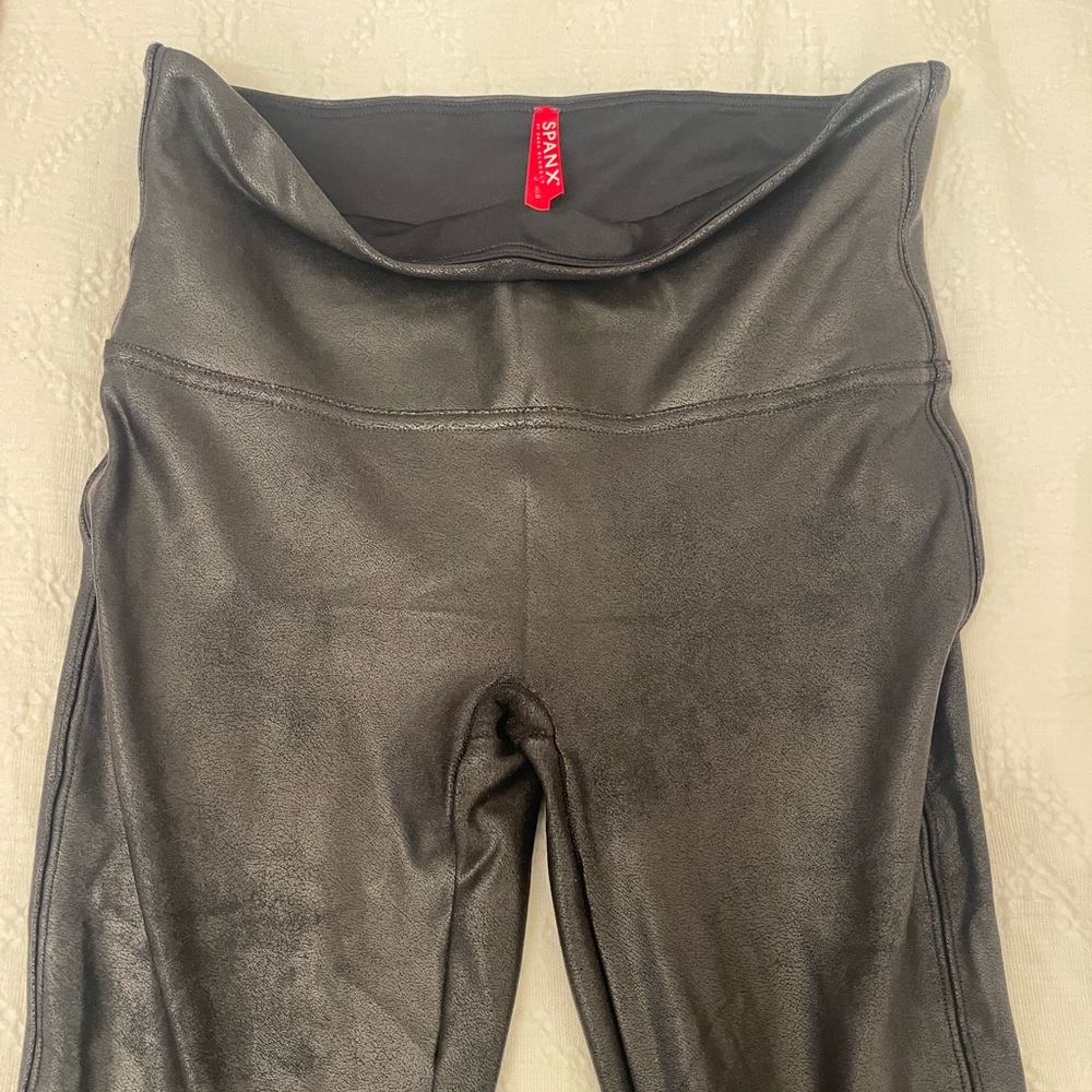 Spanx faux leather Black Leggings size M